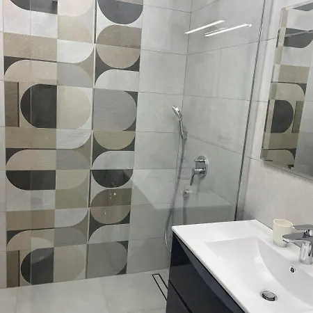 Spacious New App For 5 Persons, Close Beach&city Appartamento *