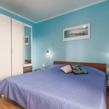 Apartment Spacious New App For 5 Persons, Close Beach&city Porec